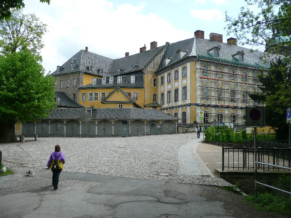 image102